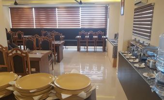 The Crescent Suites