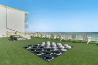 Chateau Beachfront Hotel, a by the Sea Resort