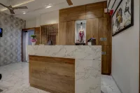 Hotel Paris Plaza