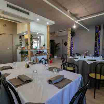 Hotel Serena Dining/Meeting Rooms