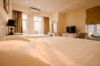 White Hotel - ที่มีที่จอดรถ