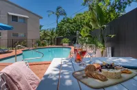 Noosa Sun Motel - Beach