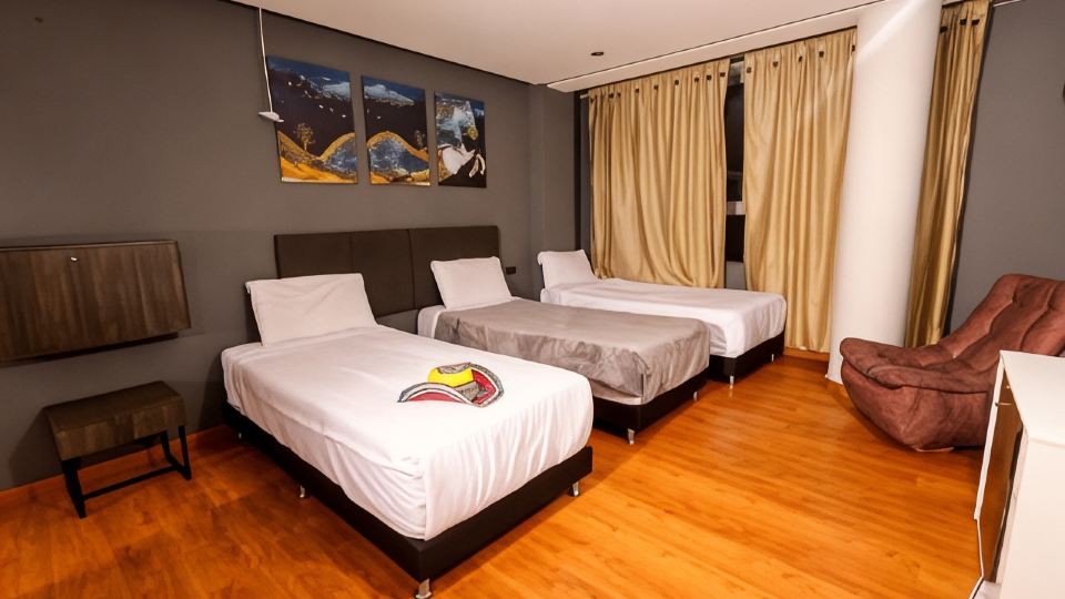 Hotel Htl