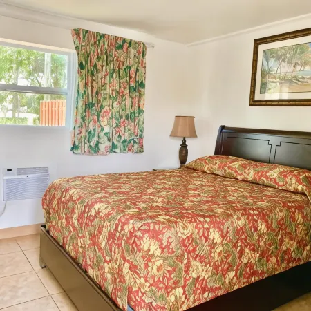 Glades Motel - Naples