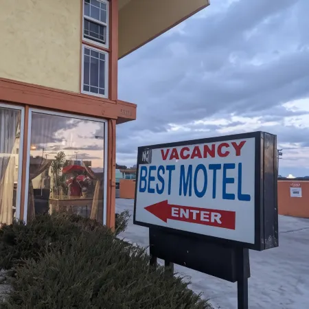 Best Motel on Historic Route 66, Barstow