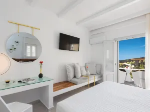 Elements Sifnos Boutique