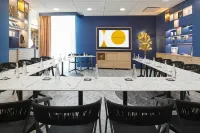 Seven Urban Suites Nantes Centre Hotels in Nantes