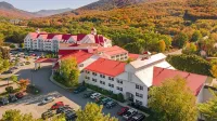 South Mountain Resort Hotels near White Mountains