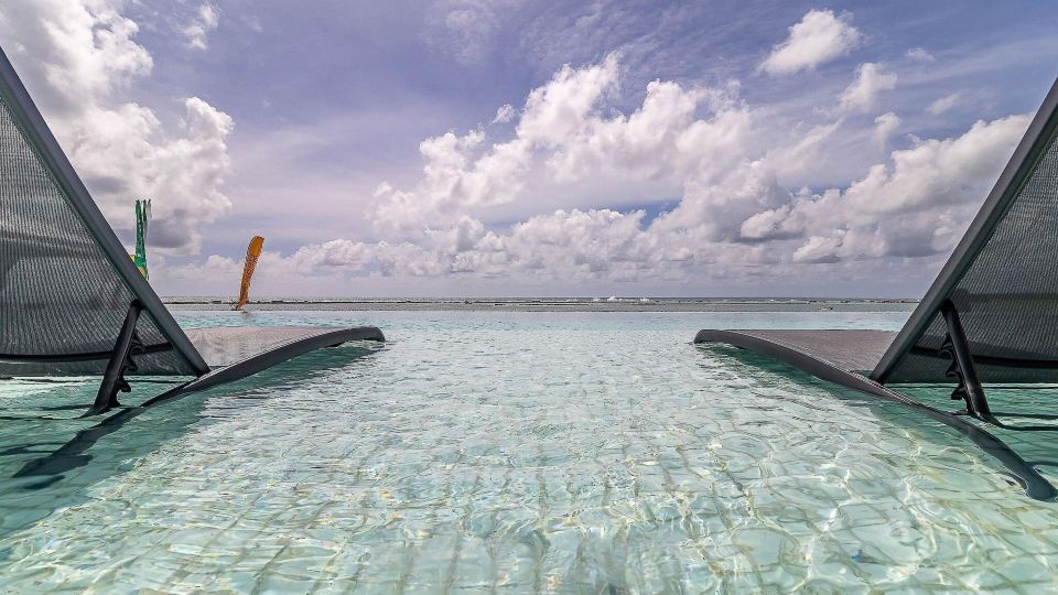 Cobertura Com Piscina Privativa | Pé na Areia | Vista Mar | Barra Bali | Destino Bsm 417