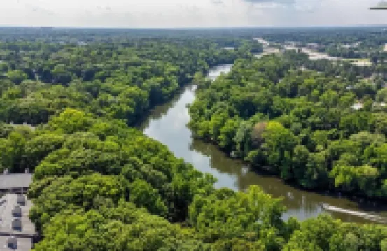 Quiet Corner Unit with Deck Overlooking the Saluda River