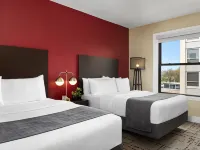 Majestic Hotel Hotels near Lakeview