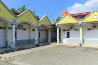 蘭拉基威斯瑪飯店 Pasar Sayur Segar Sudiang附近的飯店