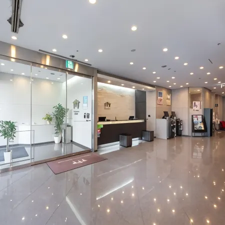 Sanco Inn Grande Tokyo Hamamatsucho Отели рядом с достопримечательностью «Парк Сиба»