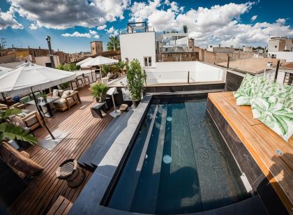 Puro Hotel Oasis Urbano