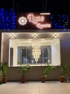 Luxe Resorts - Centrally Heated Air Conditioned Hotel in the Heart of Kasauli Hotels in Kasauli