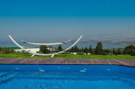 The White Cabins - Boutique Отели в г. Had Nes