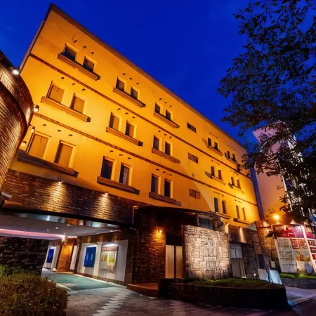 Hotel Luna Otsu (Adult Only) Отели рядом с достопримечательностью «Театр «Бивако-Холл»»