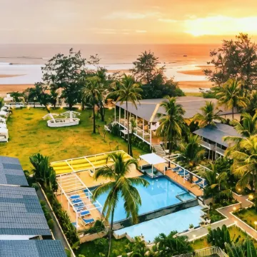 Foxoso la Beach Resort, Morjim