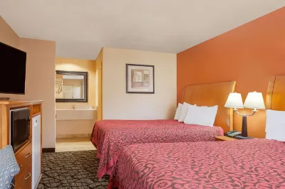 Days Inn by Wyndham Centerville Hotels in Centerville