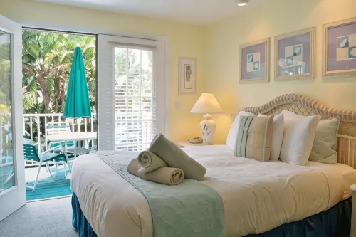 Siesta Palms by the Beach - Apartments