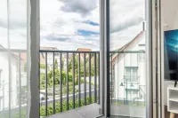 Artdesign - Box Spring - Netflix - Zwischen MA und HD - Netflix - 8 Personen Hotels in Hockenheim