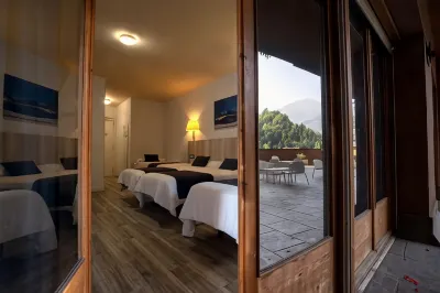Hotel Marco Polo Hotels near Parc Gran del Colat Jardí Botànic