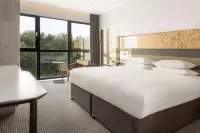 DoubleTree by Hilton Edinburgh - Queensferry Crossing