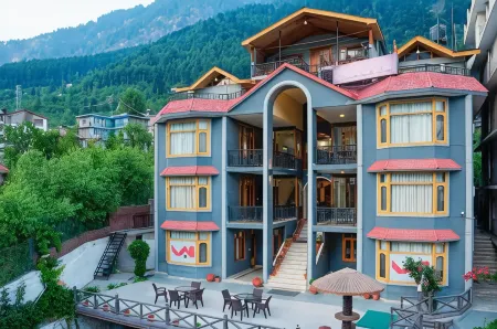 Woodstock Inn Manali