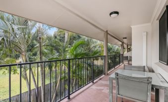 Arlia Sands Apartments