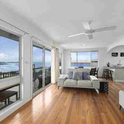 Emerald Views Signal Street 9 Rooms