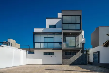 Complete Stay by the Sea, Just 10 Meters From the Beach - Aars Отели рядом с достопримечательностью «Lagoinha do Leste»