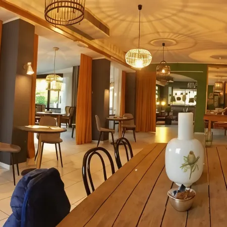 WuHostel