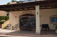 Matina Pefkos Aparthotel Hotel berhampiran Pantai Pefkos