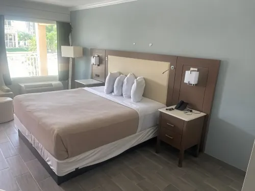 Rodeway Inn 塔彭斯普林斯住宿飯店