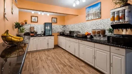 Best Western Mt. Pleasant Inn Отели в г. Маунт-Плезант