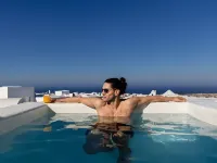 Neo Suites Hotels in Fira