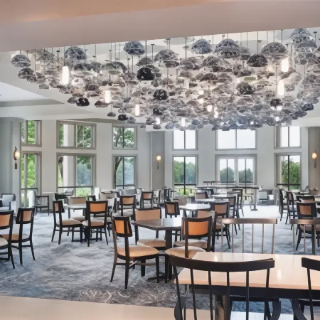 Hilton Atlanta/Marietta Hotel & Conference Center Отели в г. Мариетта