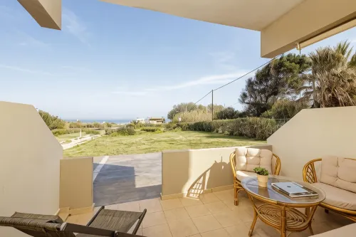 Yiannis Apartments - Pet friendly