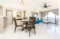 Executives Pantai Seaview Batu Ferringhi 2704 - 2 Bedrooms