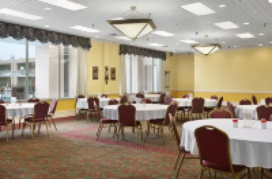 Ramada by Wyndham Wytheville