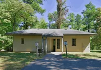 Kentucky DAM Village State Resort Park Hotels in 
