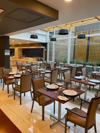 Diego de Almagro Providencia Express Отели в г. Провиденсия