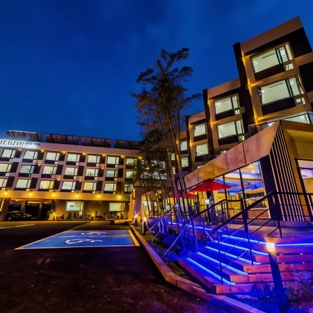 Jeju in Hotel Отели рядом с достопримечательностью «Кольватмэул Пансатоп»