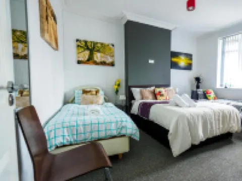 Bucknall Lodge Hanley Family Room 1 Hotels near Staffordshire University