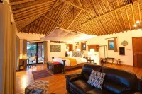 Tawi Lodge