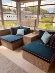 Charming Beach Cottage, Steps to Beach, Enjoy Scenic Vineyards & Farm Stands - Wifi