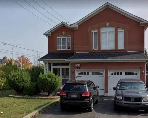 Cozy 2-bedroom luxury suite near Toronto airport. Hotels near Lisgar