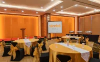 Starlet Hotel BSD City