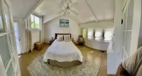 Gosnold Manor 300 Yards To Veterans Park Beach, recently updated home. - 3 stjerner