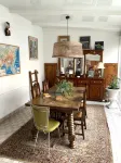 Family home with large games room, close to the sea - 民宿